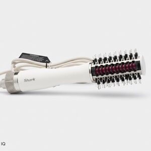Shark Beauty Smoothstyle HEATED COMB